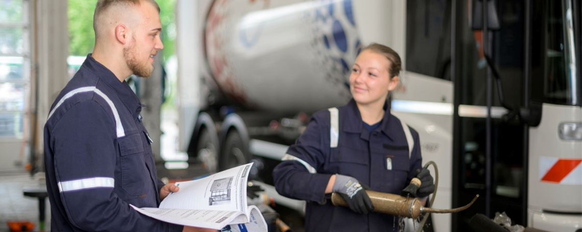 Kfz-Mechatroniker (m/w/d) mit Schwerpunkt Nutzfahrzeuge, 2. Bild